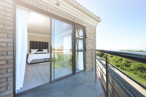 sea side accommodation bnb bluewater bay king kings lodge king room 1 007 sea side accommodation bnb bluewater bay king kings lodge king room 1 007