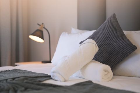 sea side accommodation bnb bluewater bay king kings lodge king room 4 064 sea side accommodation bnb bluewater bay king kings lodge king room 4 064