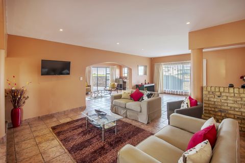 sea side accommodation guest lodge bluewater bay king 011 sea side accommodation guest lodge bluewater bay king 011