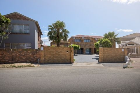 sea side accommodation guest lodge bluewater bay king 02 sea side accommodation guest lodge bluewater bay king 02