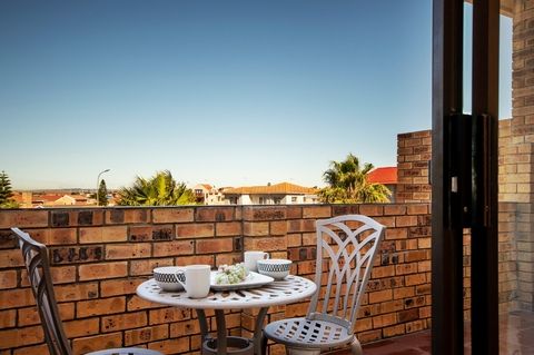 self catering accommodation bluewater bay king guest lodge room1 3 self catering accommodation bluewater bay king guest lodge room1 3