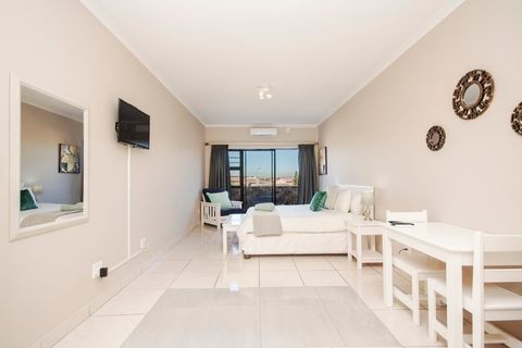 self catering accommodation bluewater bay king guest lodge room3 1 self catering accommodation bluewater bay king guest lodge room3 1