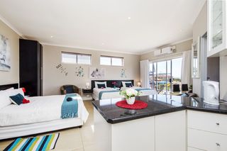 sea side accommodation bnb bluewater bay king kings lodge room1 7 sea side accommodation bnb bluewater bay king kings lodge room1 7